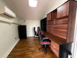 Eastwood Centre (D16), Apartment #585590541